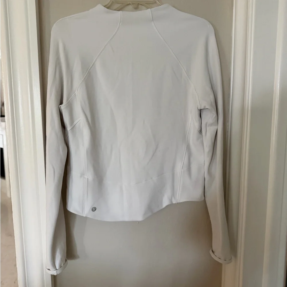 lululemon athletica lightweight white